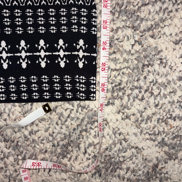 Rafaella Geometric Pants - Picture 5 of 5